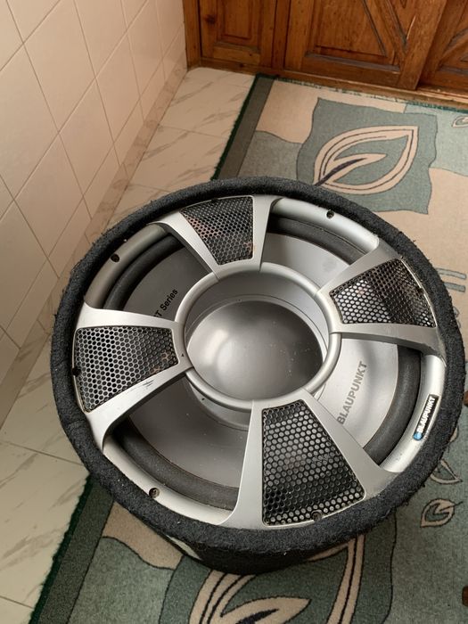 Бас каса 12 с усилвател