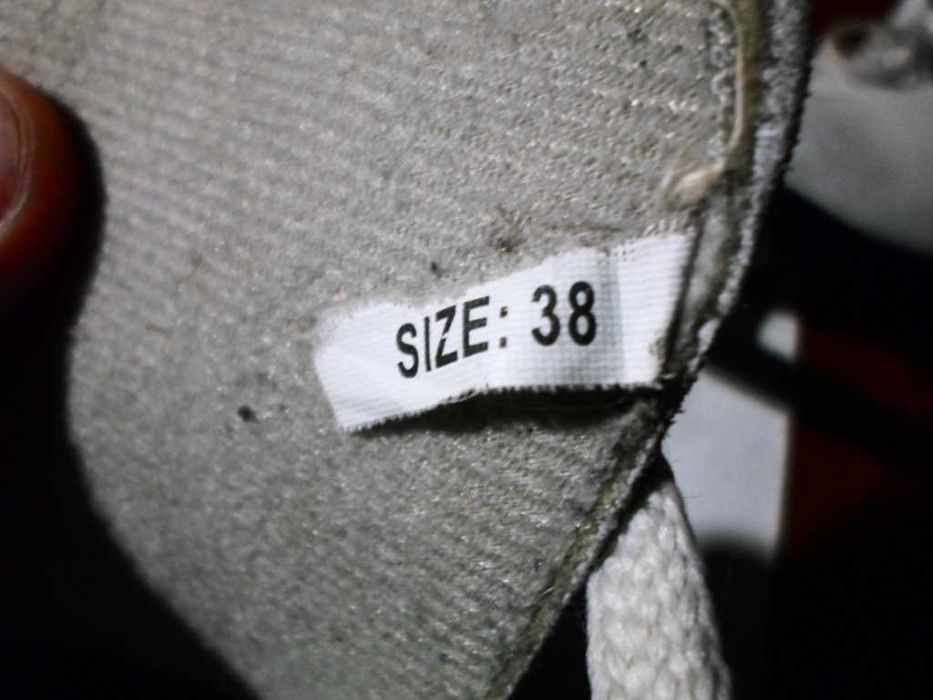 Коньки женские белые