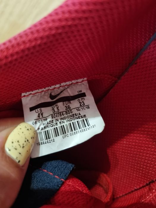 Маратонки NIKE  унисекс