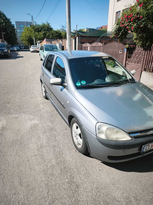 Vând Opel CORSA C