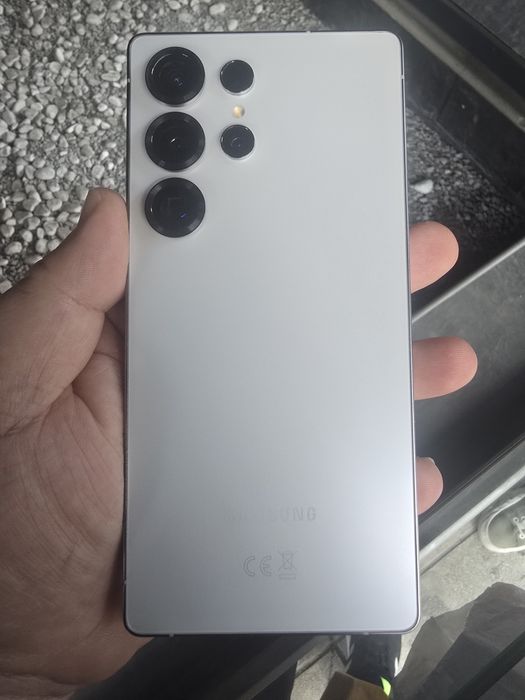 Samsung S25 Ultra 256GB - Като нов