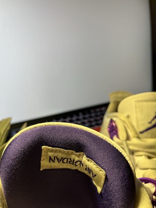 Jordan 4  metallic purple