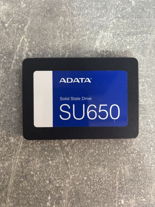 Vand placuta ram 4GB/SSD 256