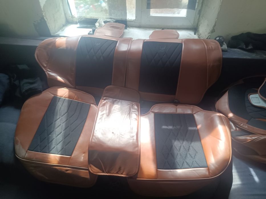 Чехол на камри коричневый