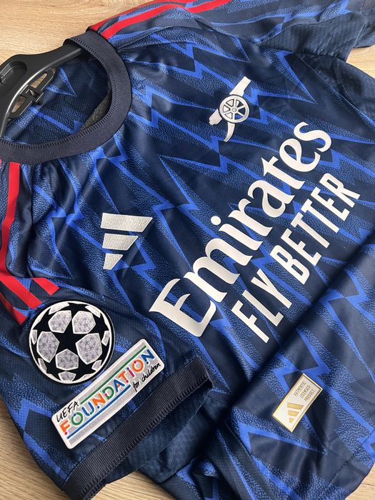 Tricou de fotbal Adidas Arsenal Londra marime M cu Victor Gyokeres 14