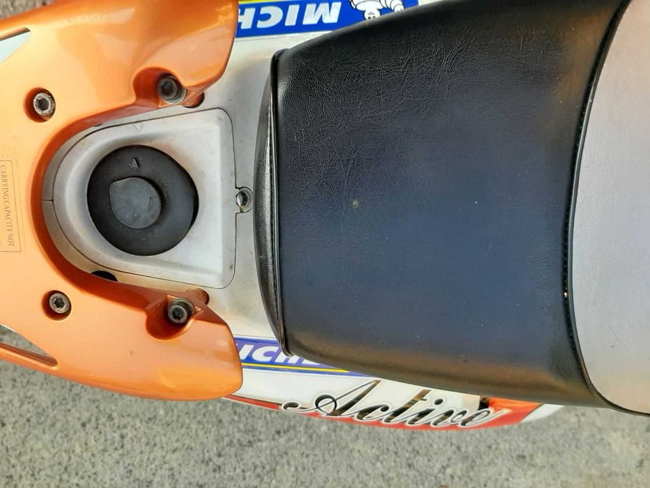 Бензинов скутер JSD 150 T-27 продава цена 2500 лева п-но състояние,