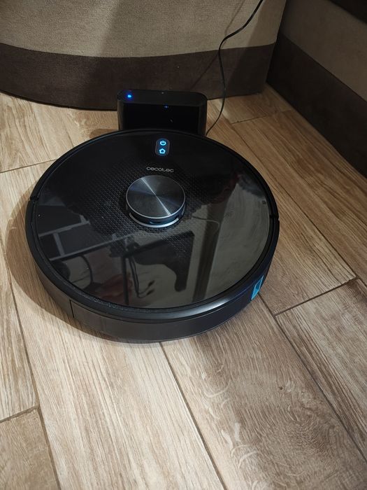 Робот прахосмукачка