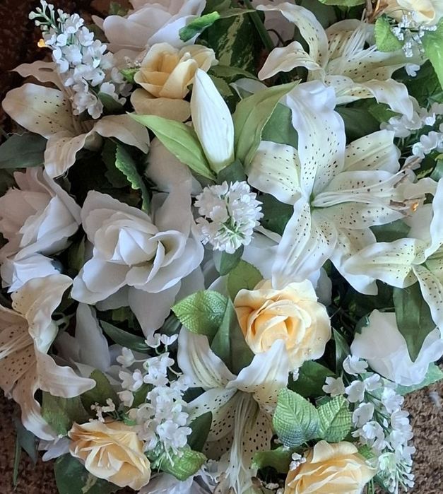 Изкуствени цветя