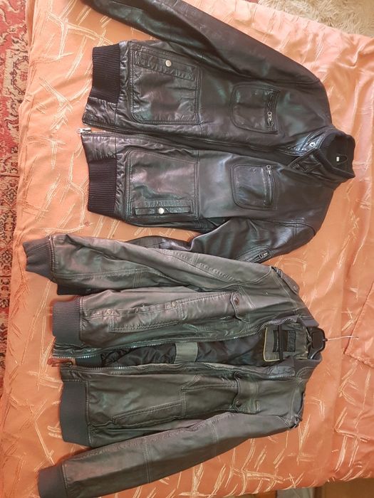 Geaca din piele. Piele.