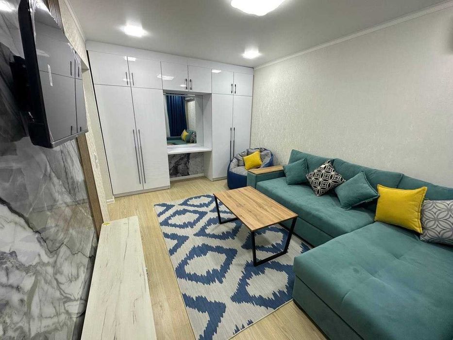 ~(Спорттовары), Чиланзар-7, 1/2/5, кирпич. Евро ремонт+мебель и техник