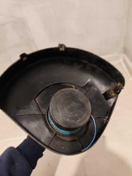 Електрически тример за трева на Bosch