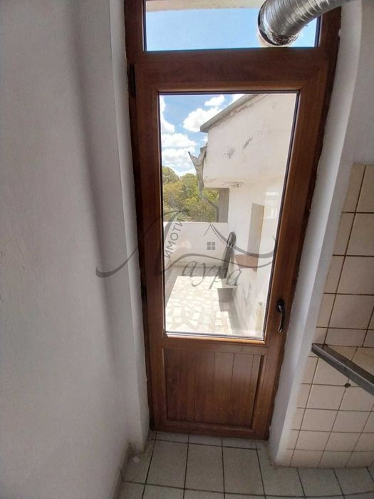 Дава се под наем Двустаен апартамент в Шумен, Център - 65 кв.м за 326.4 € - Снимка #10