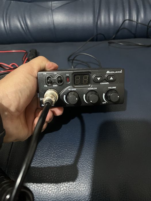 Midland m zero plus CB