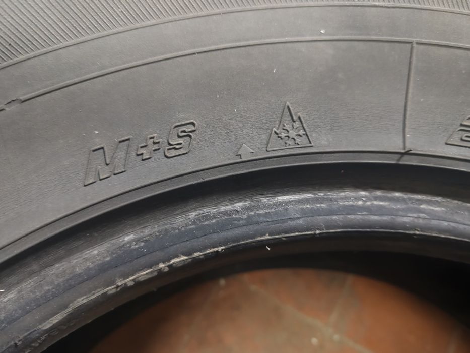 Резина 275/70R16