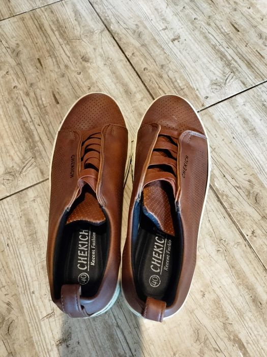 Обув Турецкий почти новый бренд