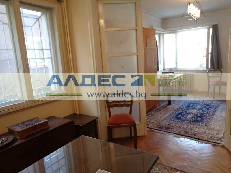 Продава се Тристаен апартамент в София, Яворов - 90 кв.м за 3323 €/кв.м - Снимка #1