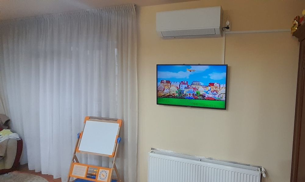 Propritar vând apartament  2 camere în Dambu