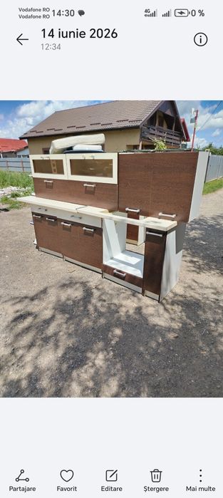 Vănd mobilă de bucătărie în stare bună