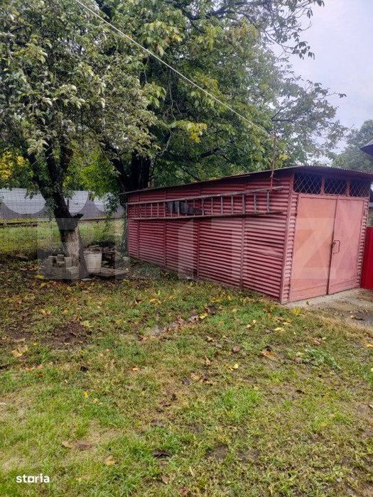 Apartament la casa, zona centrala, 100 mp utili, Radauti