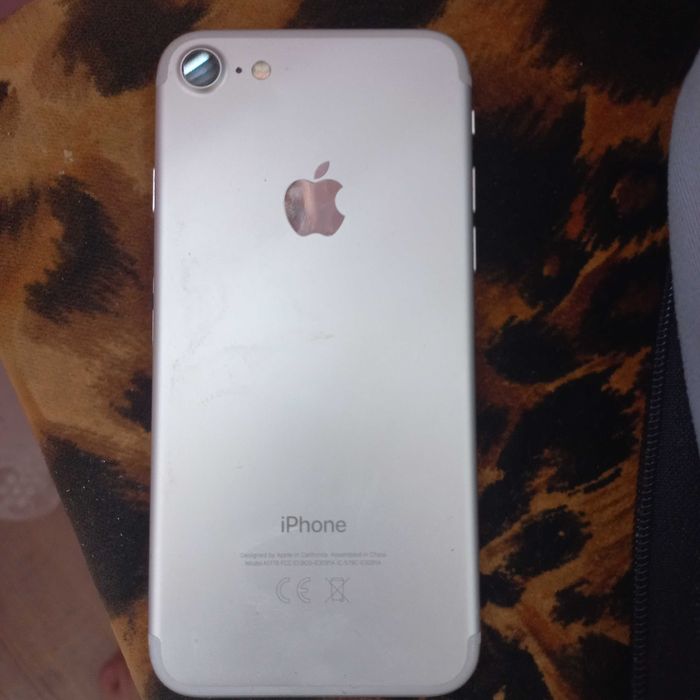 IPhone 7 във добро състояние