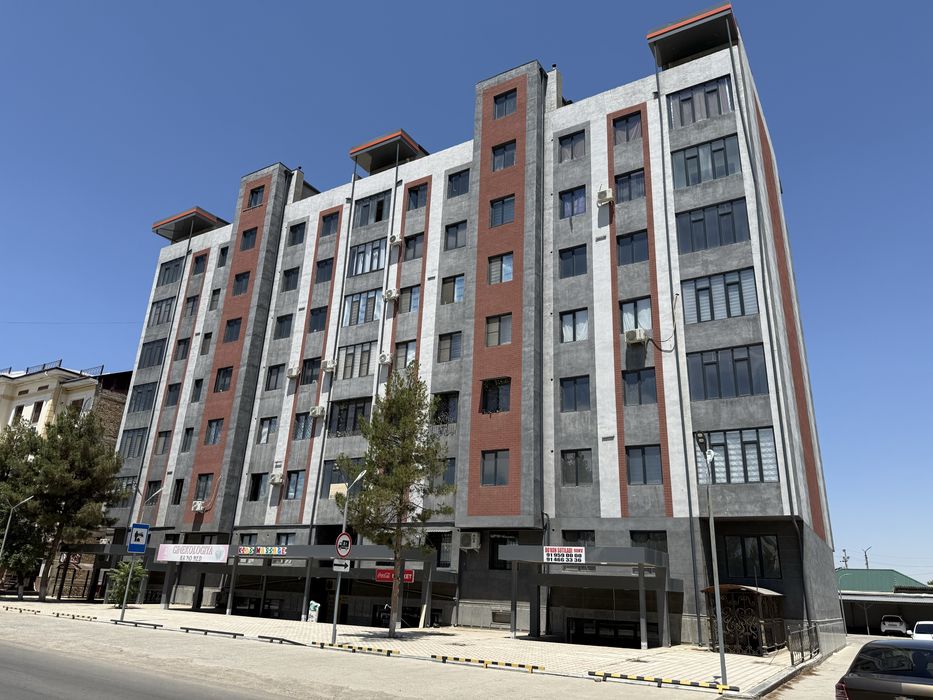 2 xonali kvartira sotiladi, tuliq remont bulgan, hech kim yashamagan