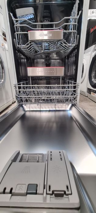 Съдомиялна за вграждане 45см Bosch SPI66PS00E Serie 6