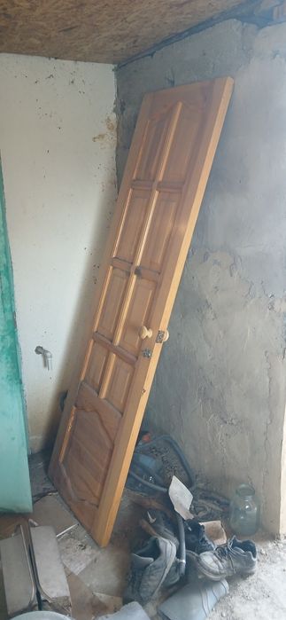 Продам дверь деревянная межкомнатная