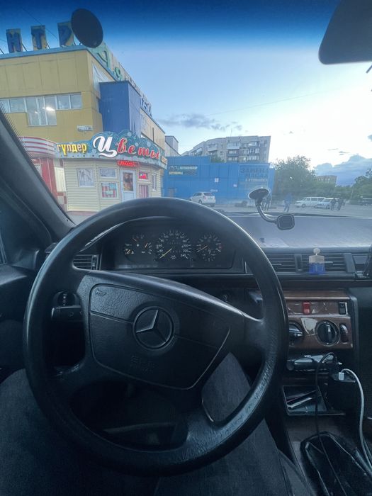 Продам мерс w124