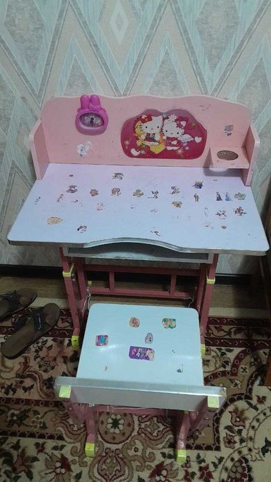 Детская парта СРОЧНО!
