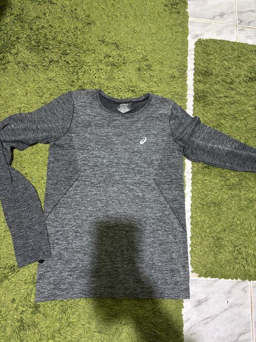 Asics S размер дамска