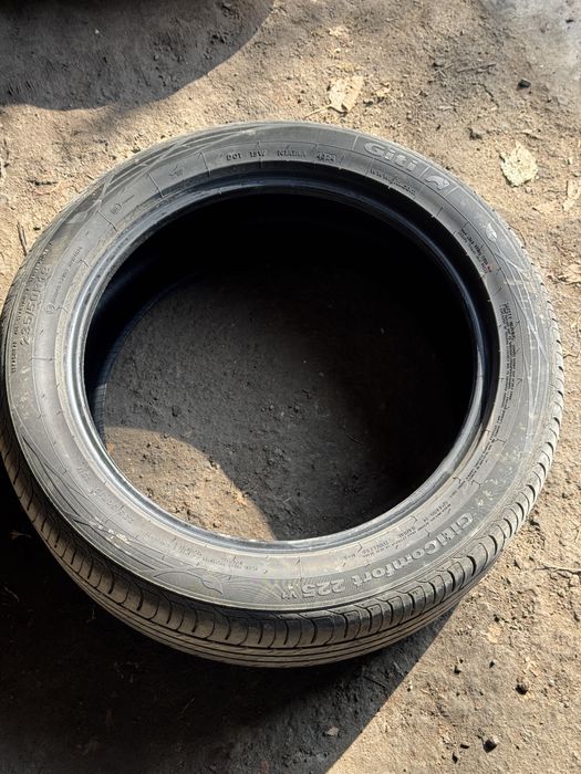 Летние шины Giti 235/50/19