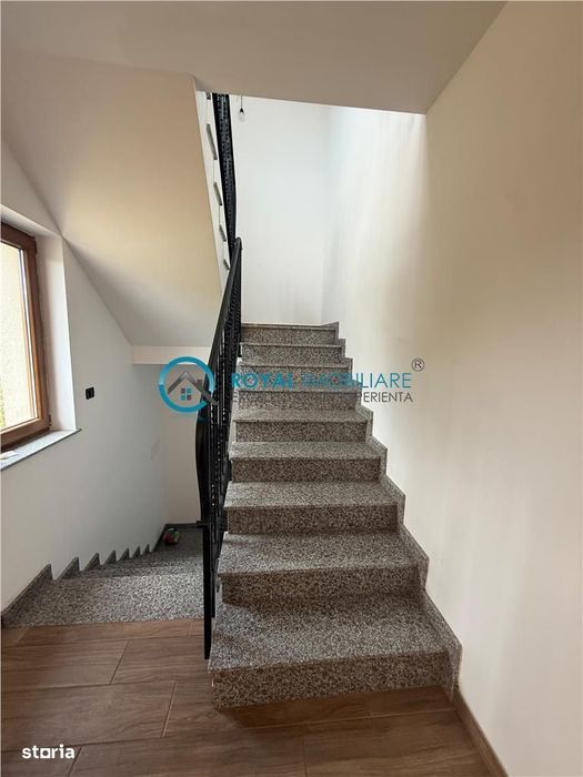 Royal Imobiliare - Vanzare Vila zona Boldesti Scaieni