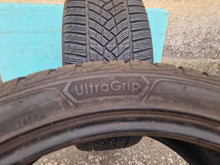 2 Goodyear R21 265/40 Зимни гуми  DOT2623