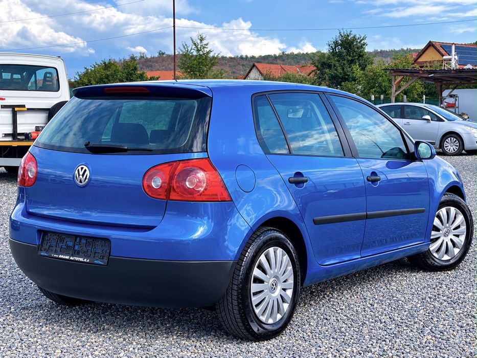 VOLKSWAGEN Golf 2006 — imagine 3