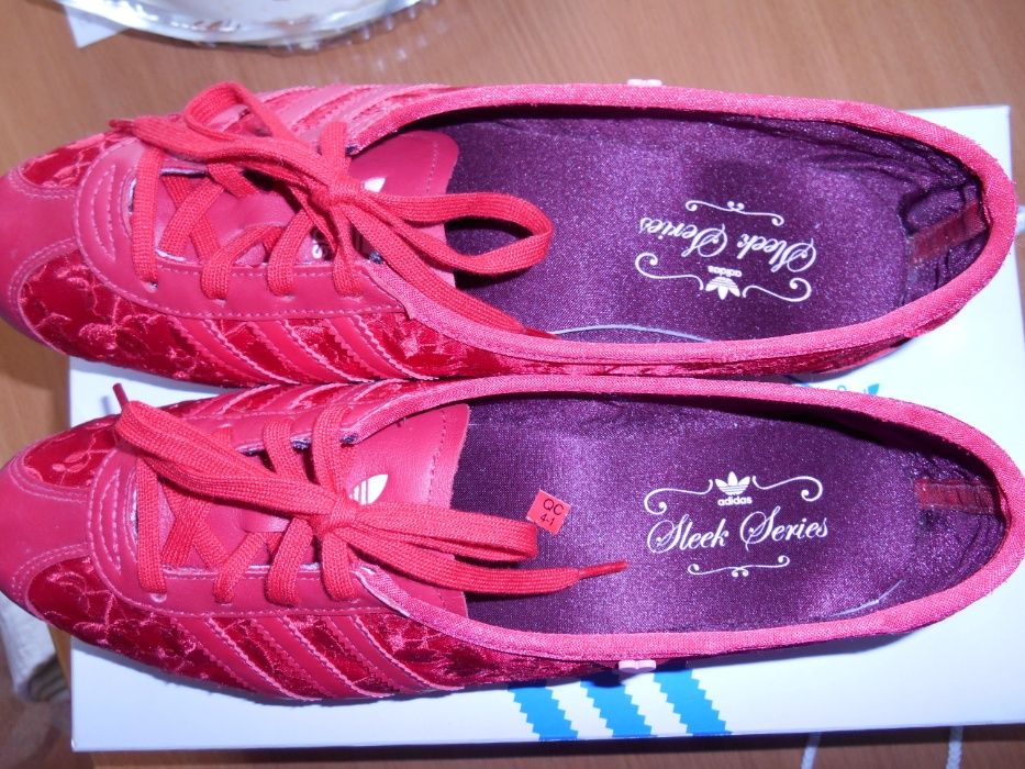 Кроссовки 41 размер новые