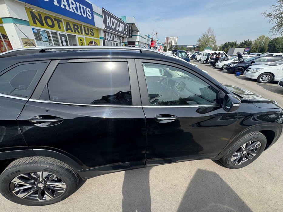 Tracker LTZ 2023 full boshiga 700$