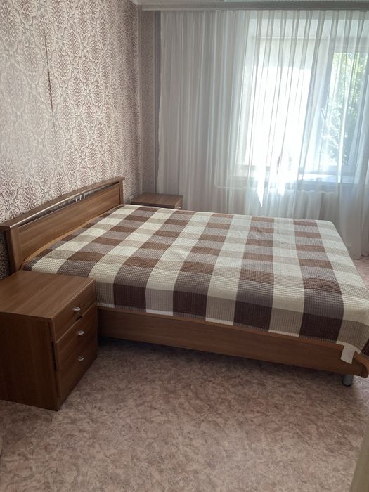 Спальный гарнитур б/у