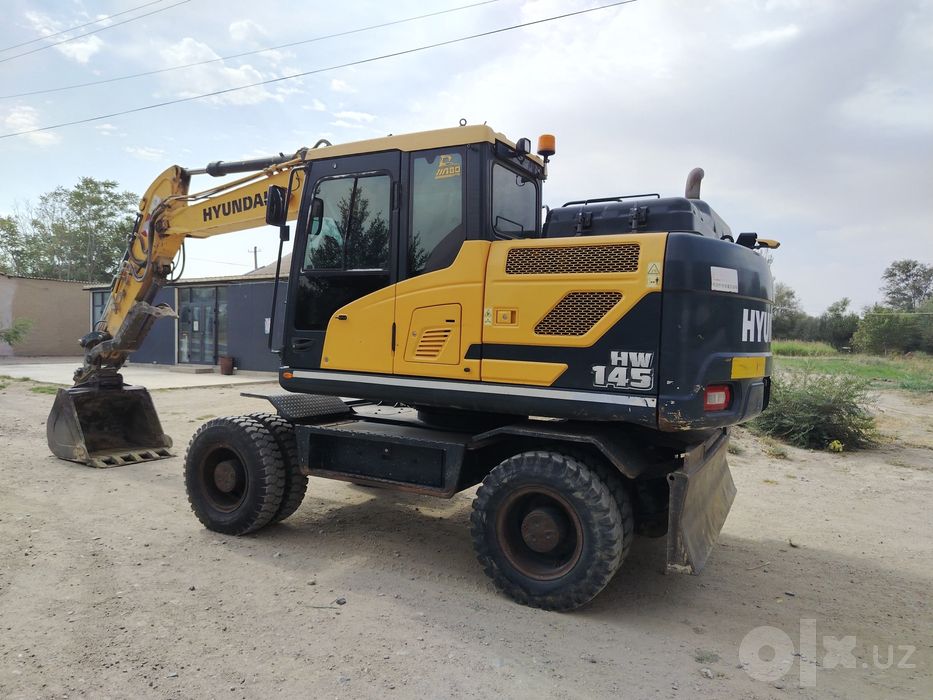 Ekskavator Hyundai 145 sotiladi