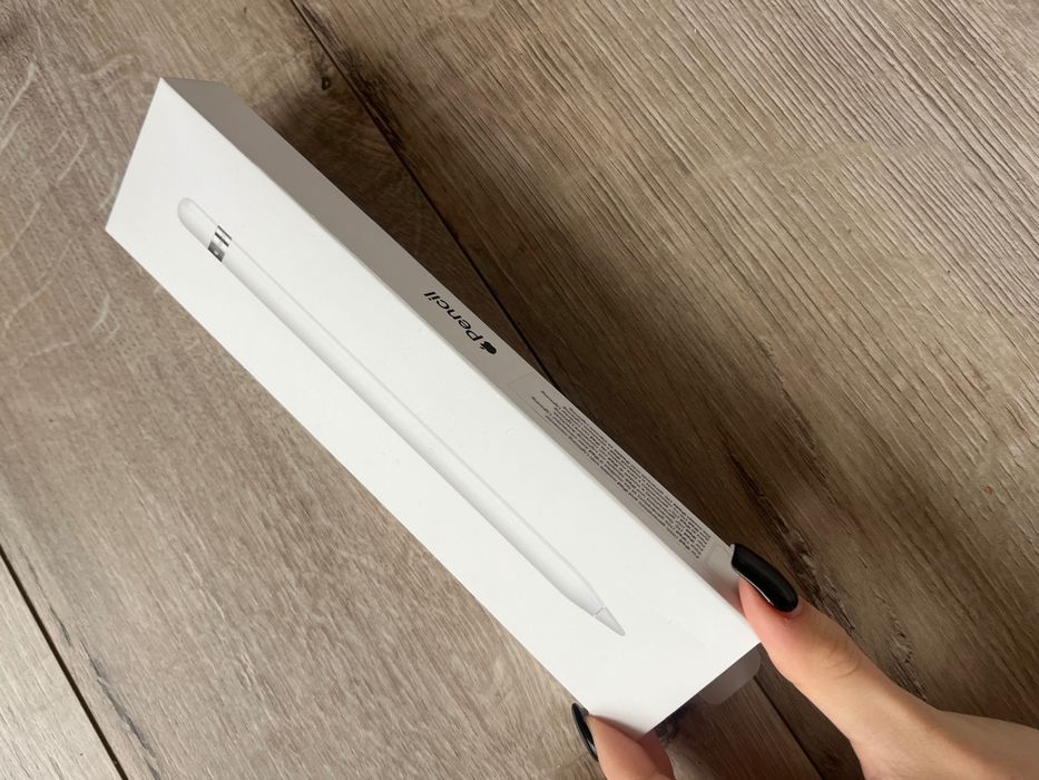 Apple pencil (1-во поколения) Нов