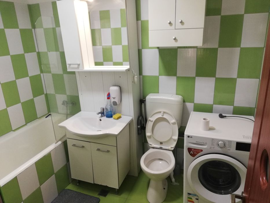 Apartament cu 2 camere 58 mp, zona BIG