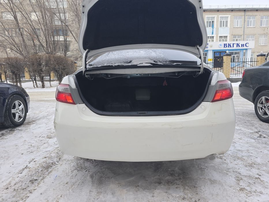 Камри 40 задный бампер