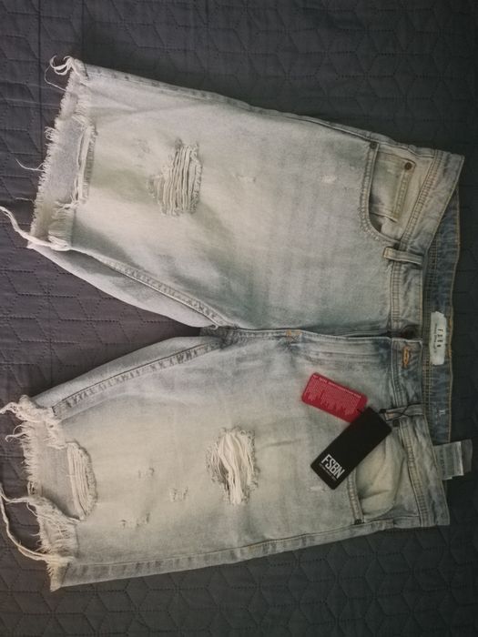 Pantaloni scurti bermude blugi New Yorker Fsbn rupti ripped shorts