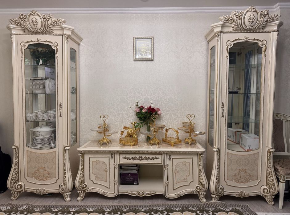 Комод и стенки. Мебель для гостинной