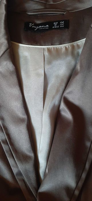 Дамски костюм Vayana