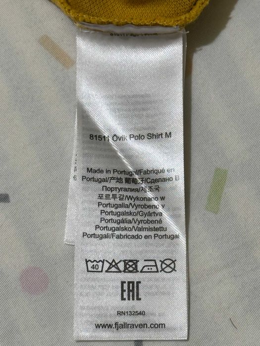 Продавам нова поло тениска Fjallraven Ovik Polo T-Shirt, цвят Ochre, размер L