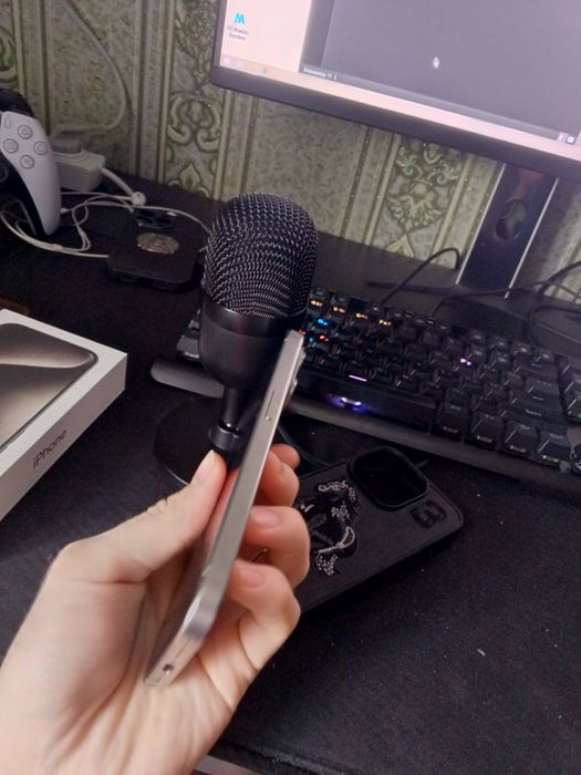 Продаю iPhone 15 pro