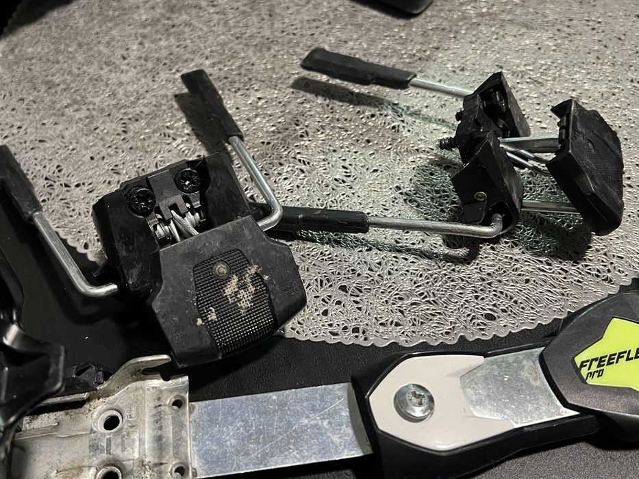 Legaturi schiuri  head pro