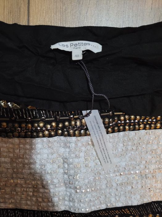 Fuste cu aplicații (2 la pret de 1)