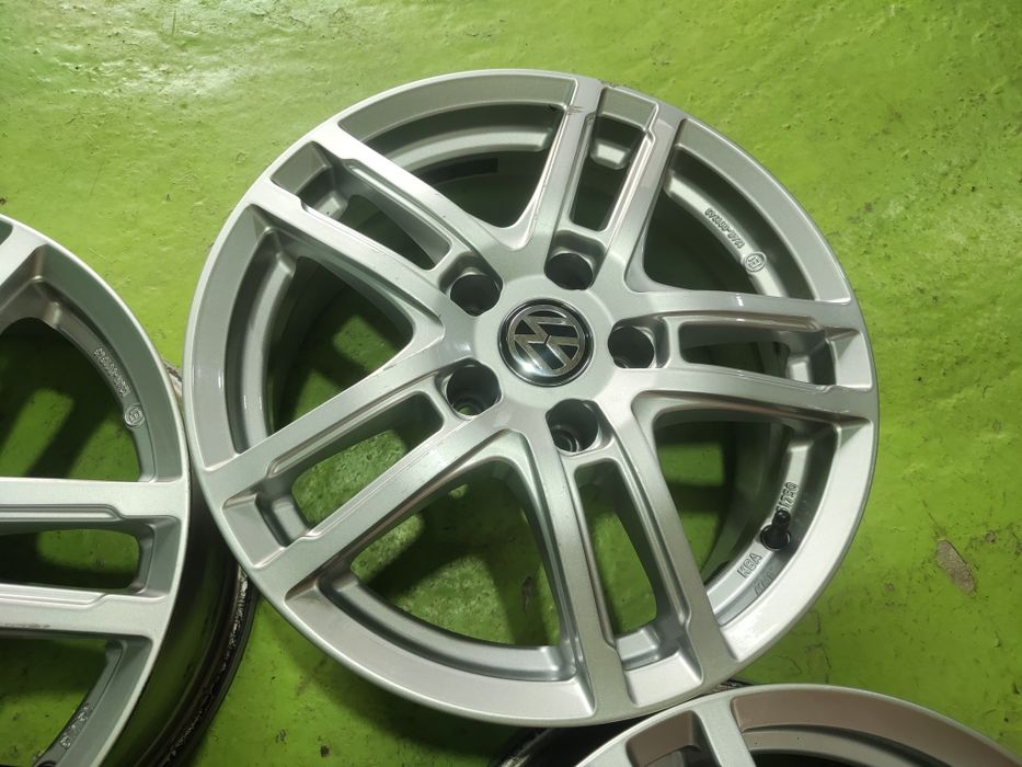 16 5x112 Vw Passat Touran Caddy Golf Skoda Audi 5х112