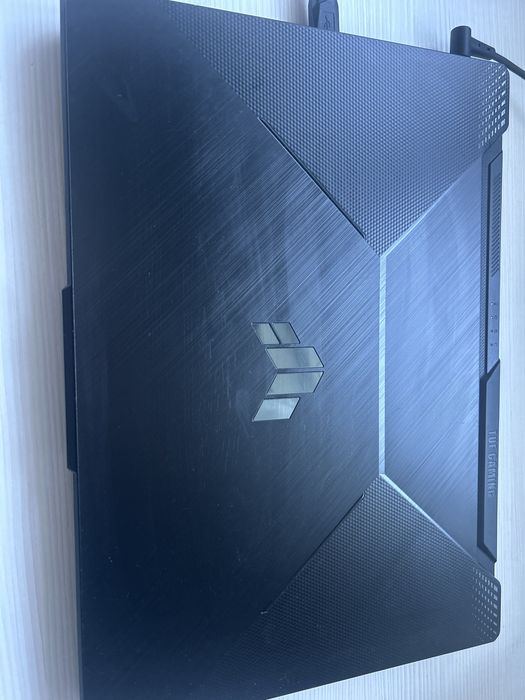 Laptop gaming  ASUS TUF Gaming F15 FX506HE_FX506HE